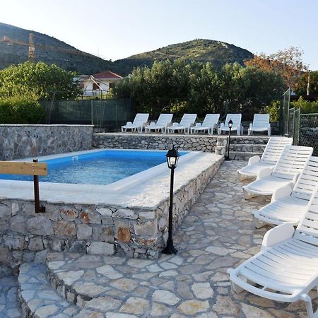 Villa Marta'S - Marta I Трогир Экстерьер фото
